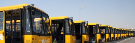 إمضاء عقد لاقتناء 120 حافلة جديدة